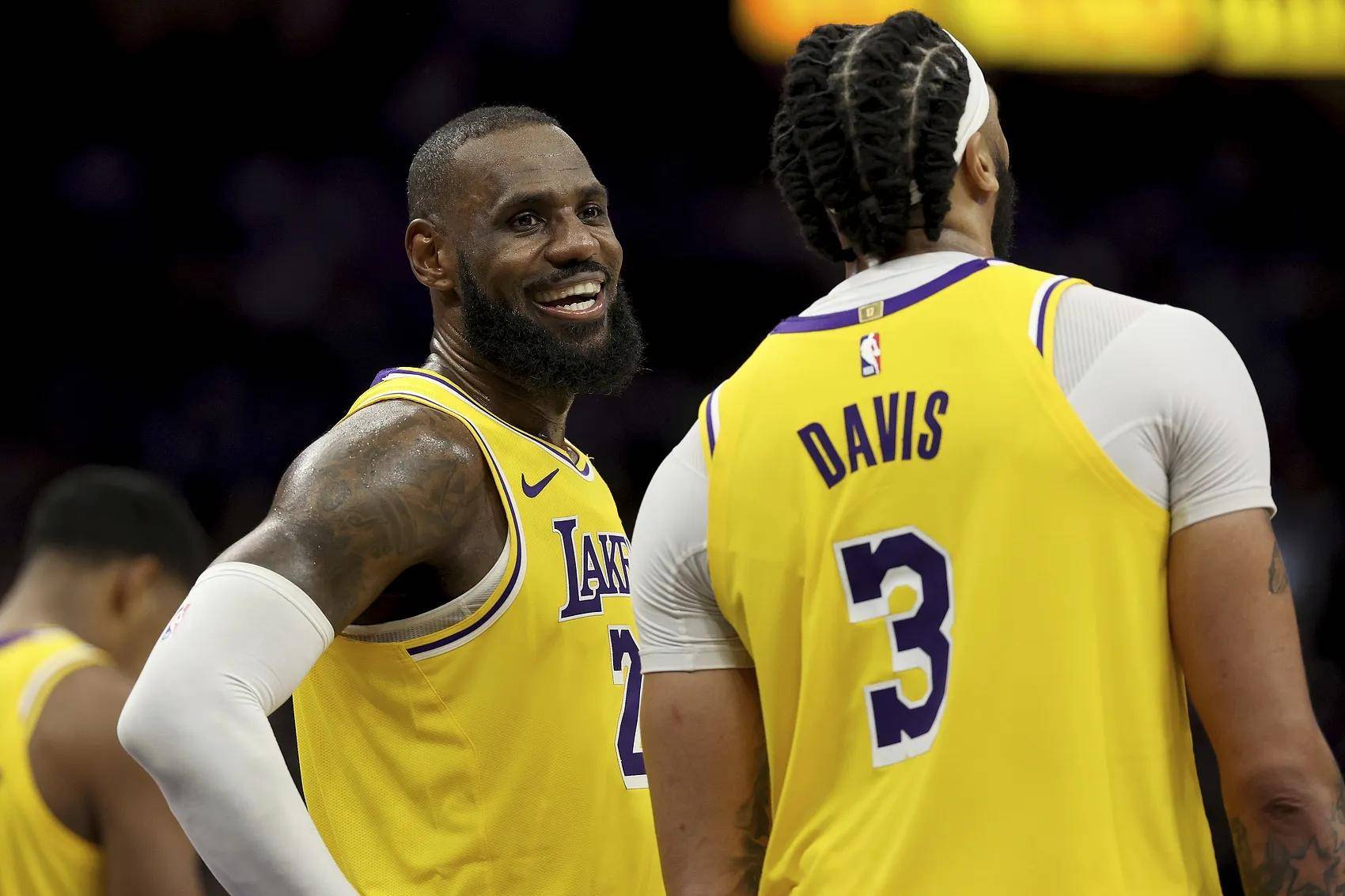 南宫NG28中国品牌-包含篮网三巨头联手，关键时刻神级表现得分突破，浓眉哥冲击季后赛！的词条