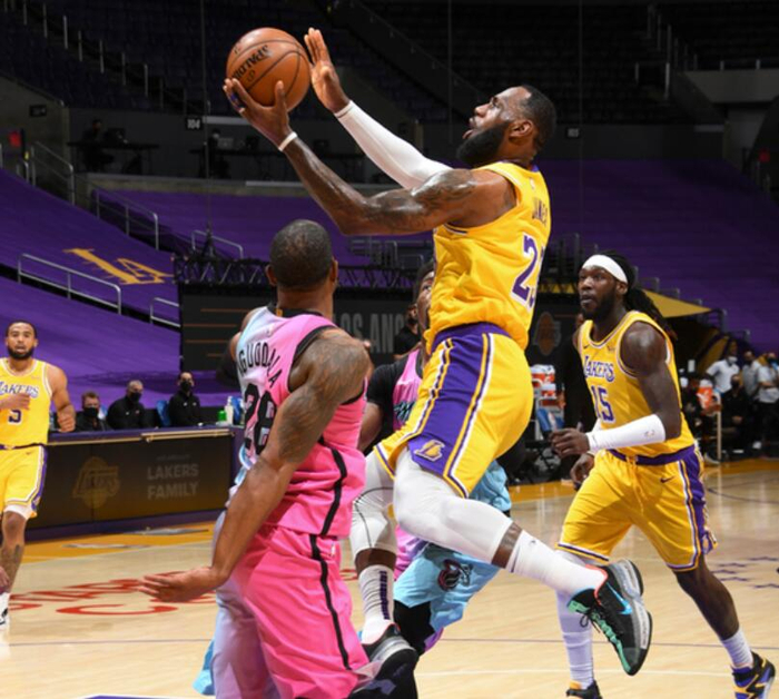  火热火热7兔子出招表 